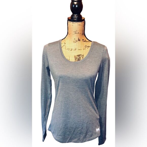 NWT Womens' UNDER ARMOUR THREADBORNE Fitted  Small - Picture 1 of 3